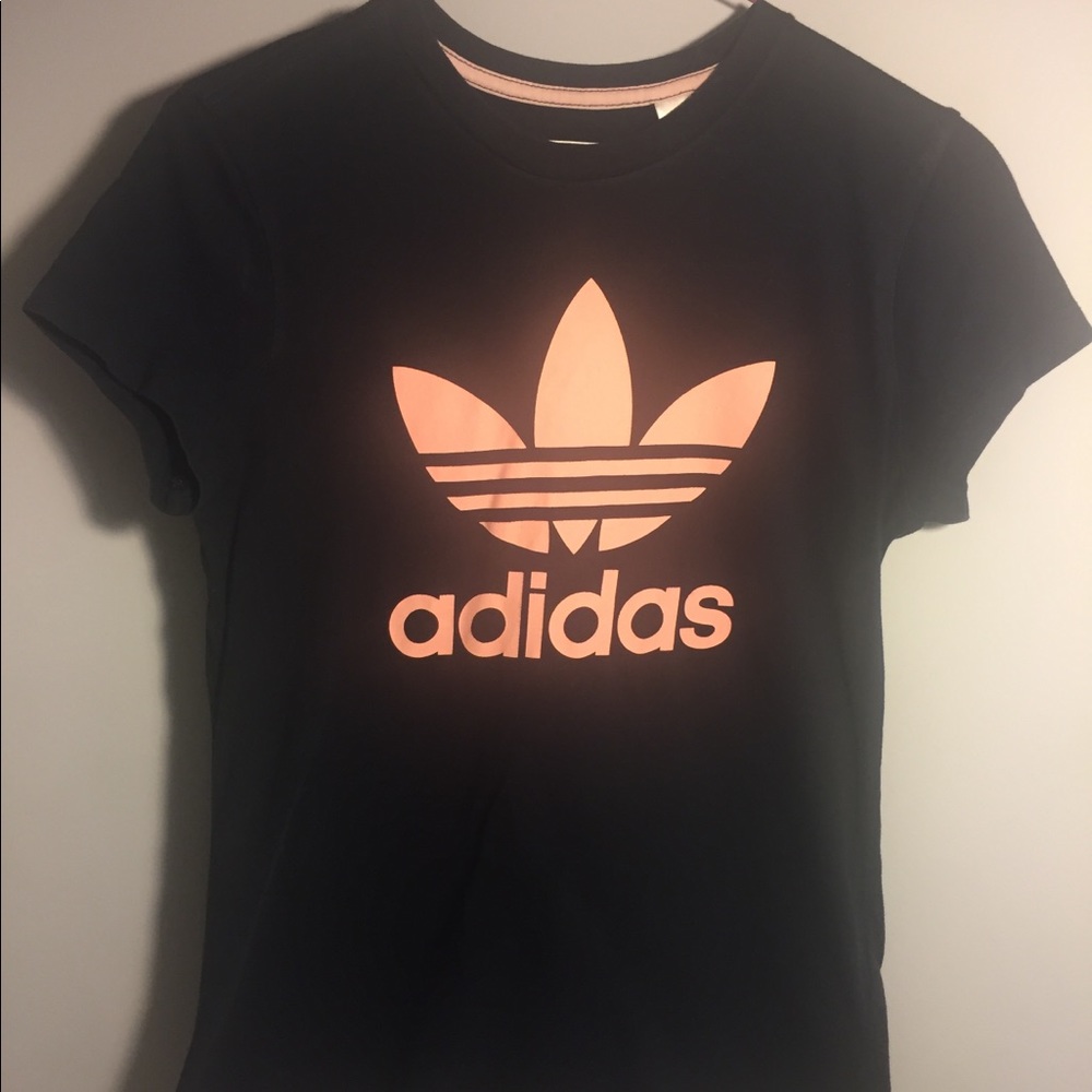 Adidas t-shirt